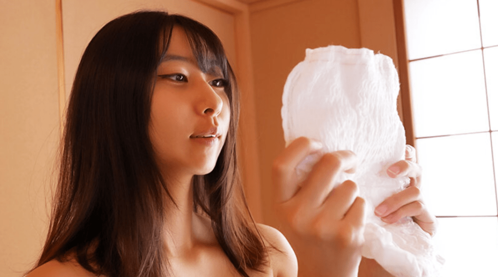 片寄しゅうか／真面目な就活生とばぶばぶ退行 性癖解放おむつ交尾